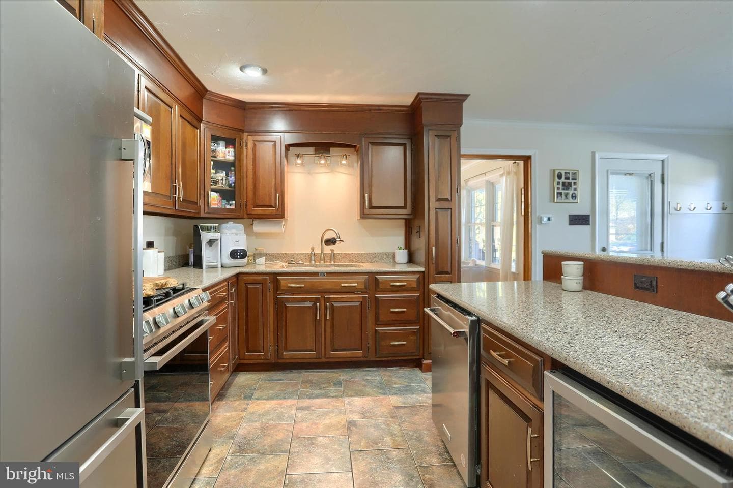 1465 Chapel Drive photo 18