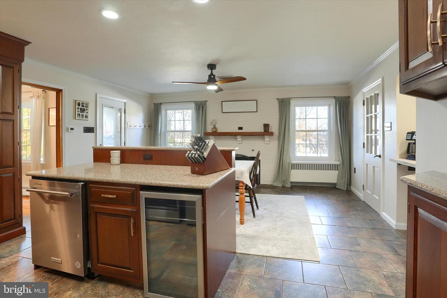 1465 Chapel Drive photo 19