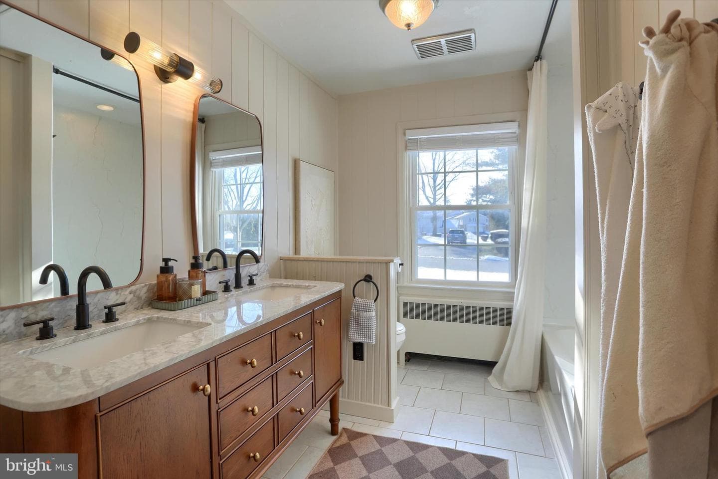 1465 Chapel Drive photo 25