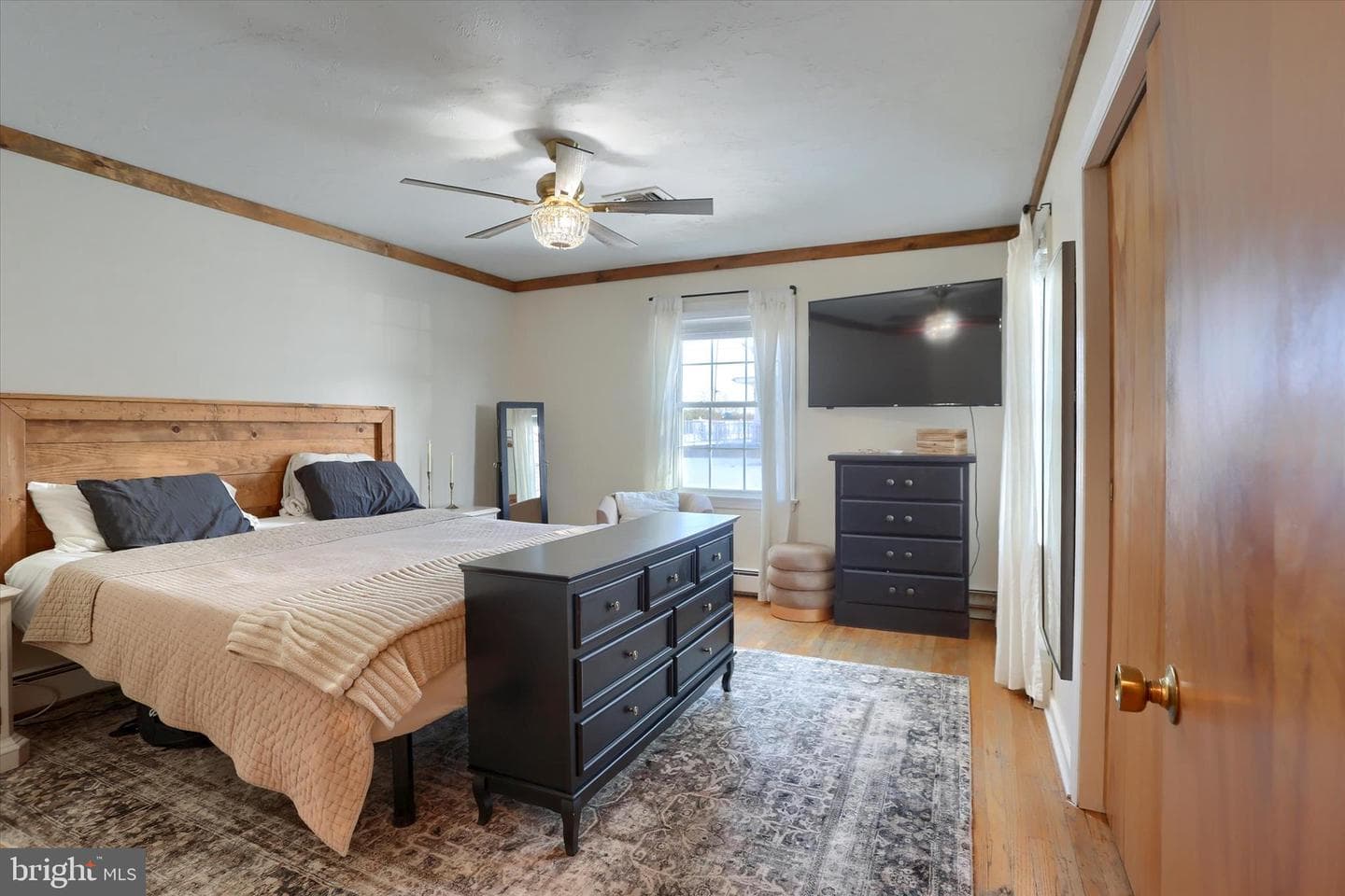 1465 Chapel Drive photo 30