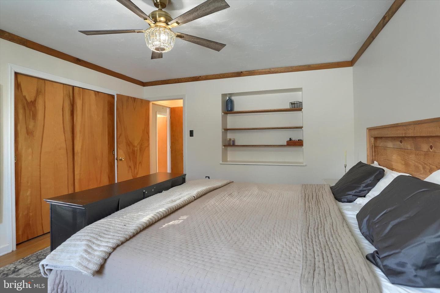 1465 Chapel Drive photo 32