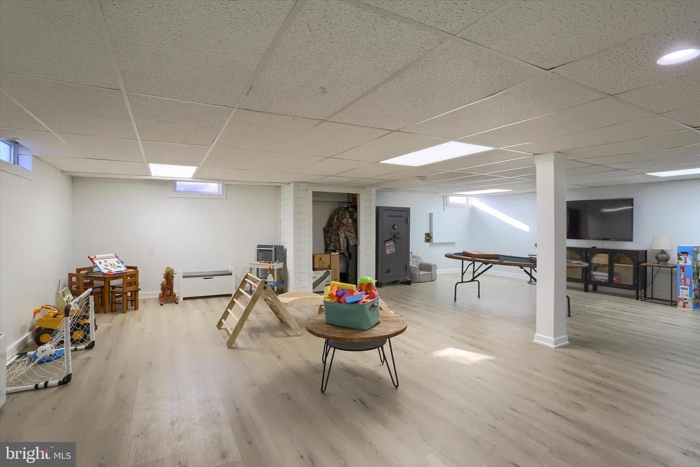 1465 Chapel Drive photo 41