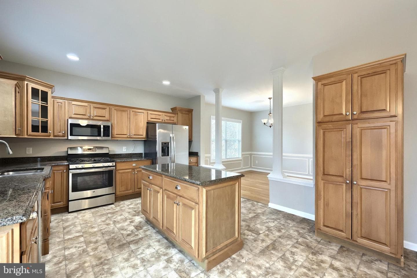 2760 Primrose Lane N photo 25