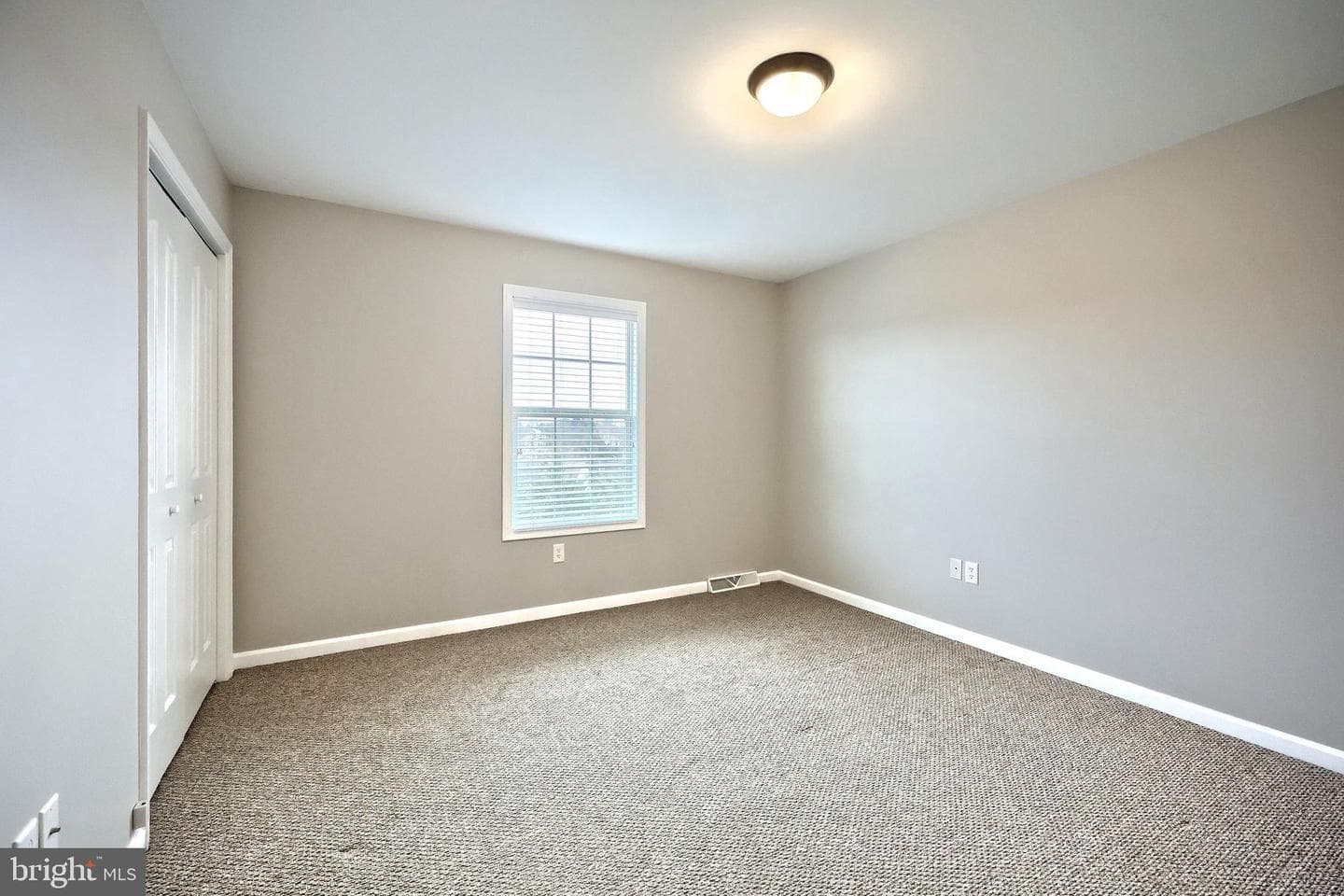 2760 Primrose Lane N photo 43