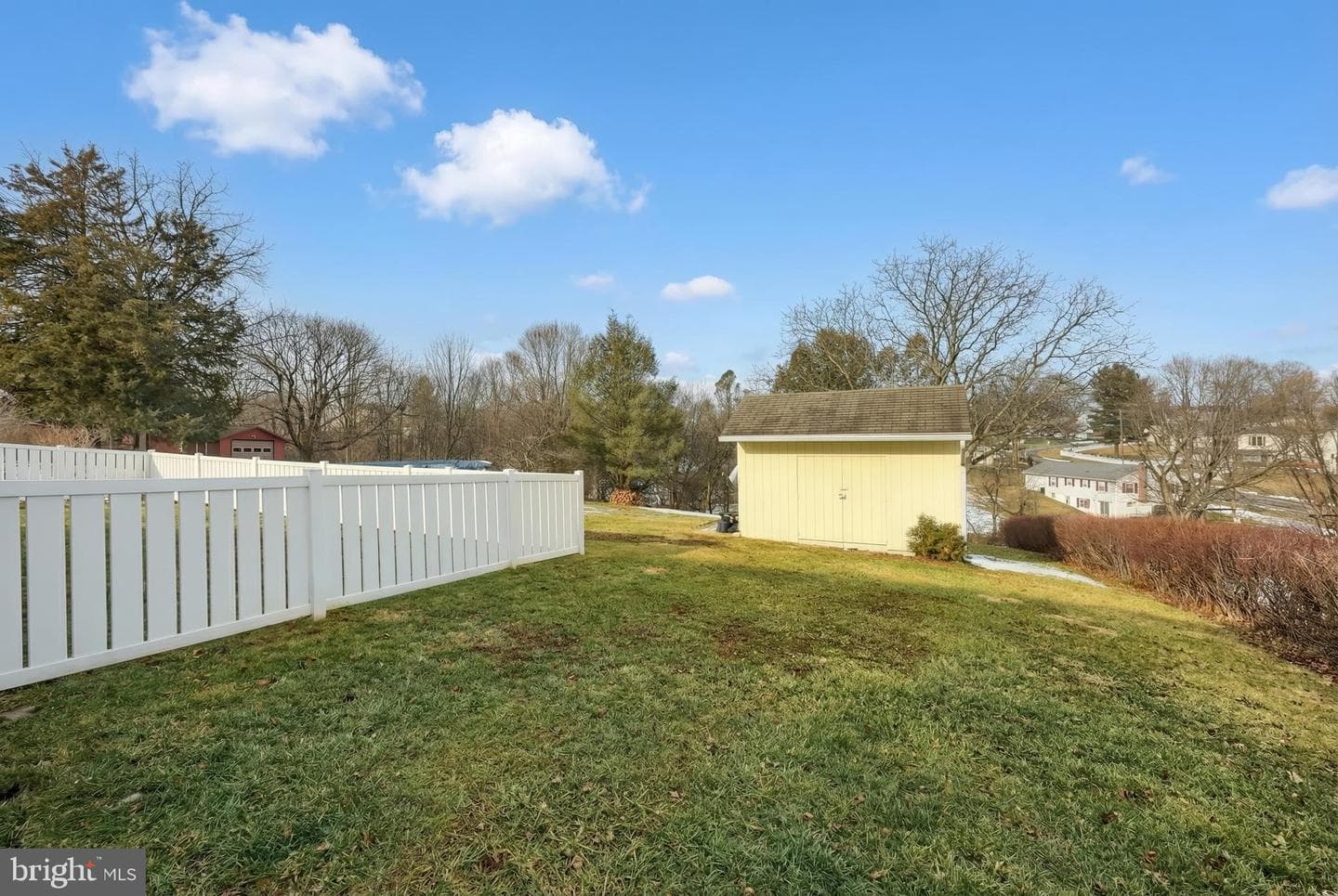 56 York Road photo 40