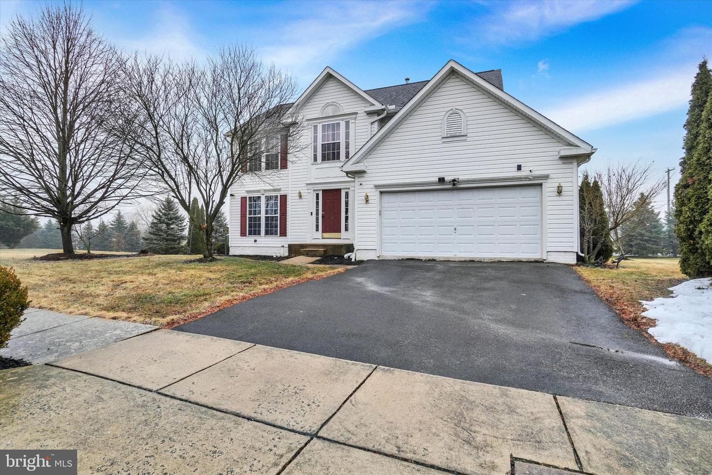 1366 Aster Drive photo 2