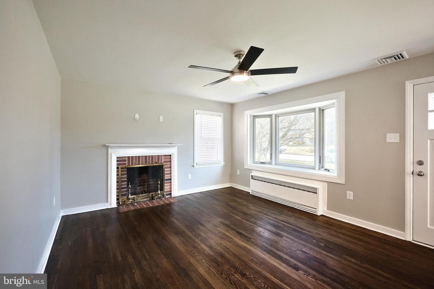 106 N Williams Street photo 16