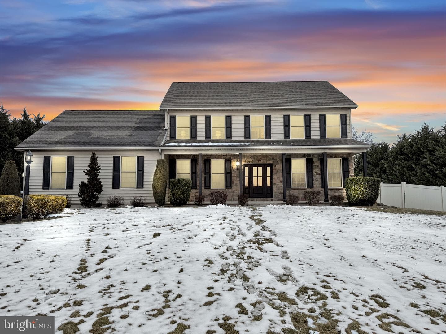 100 Deerfield Court photo 1