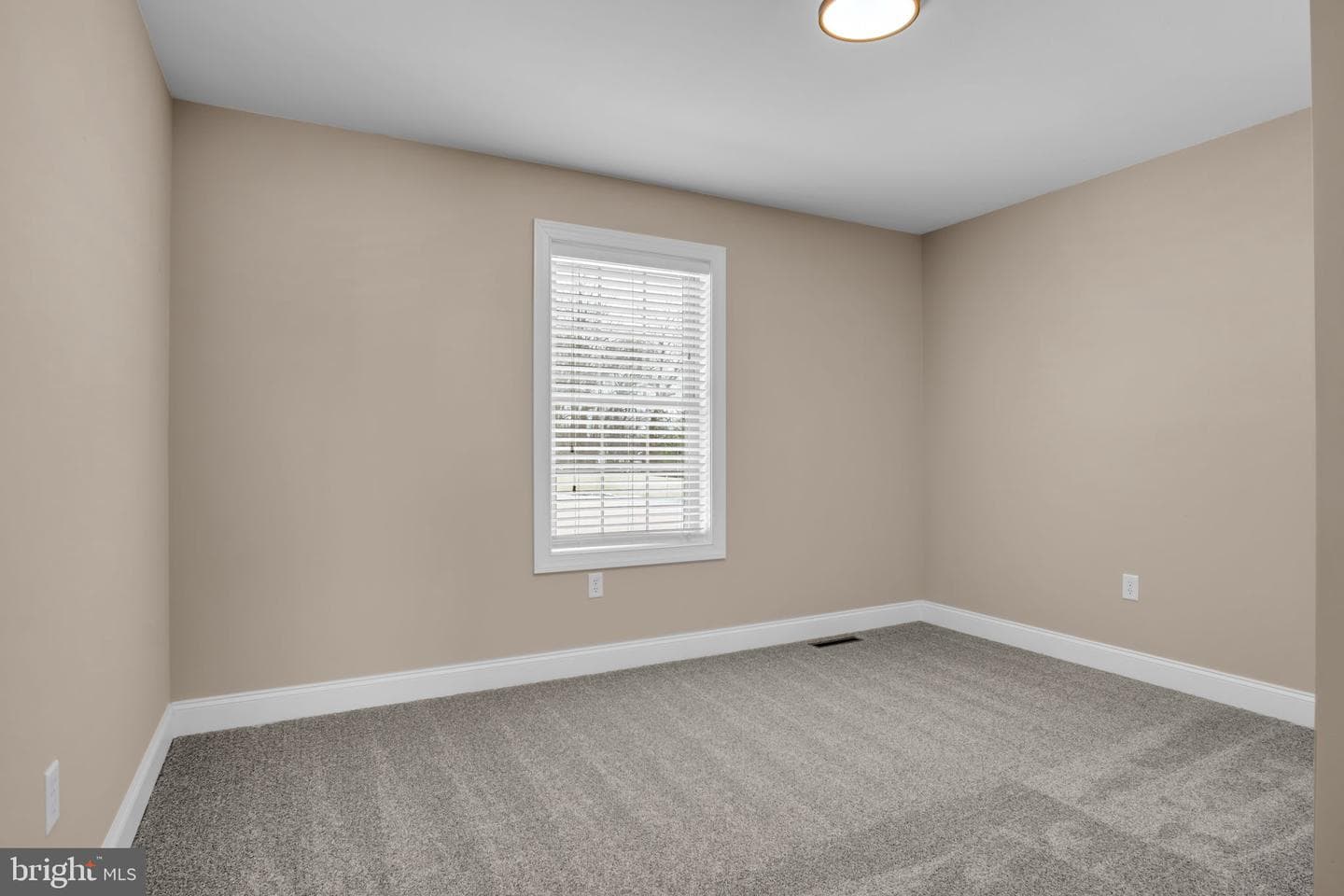 100 Deerfield Court photo 26