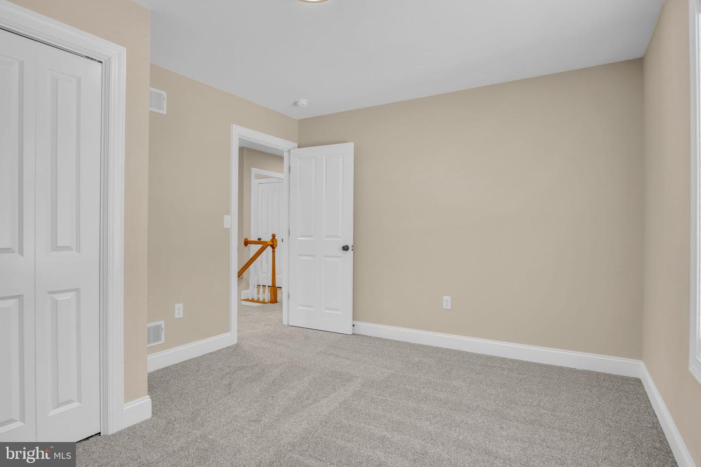 100 Deerfield Court photo 27