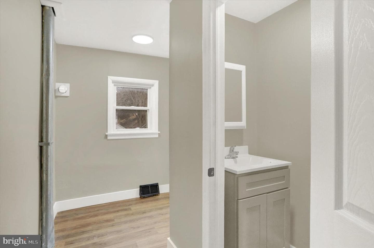 116 Hanover Street photo 25