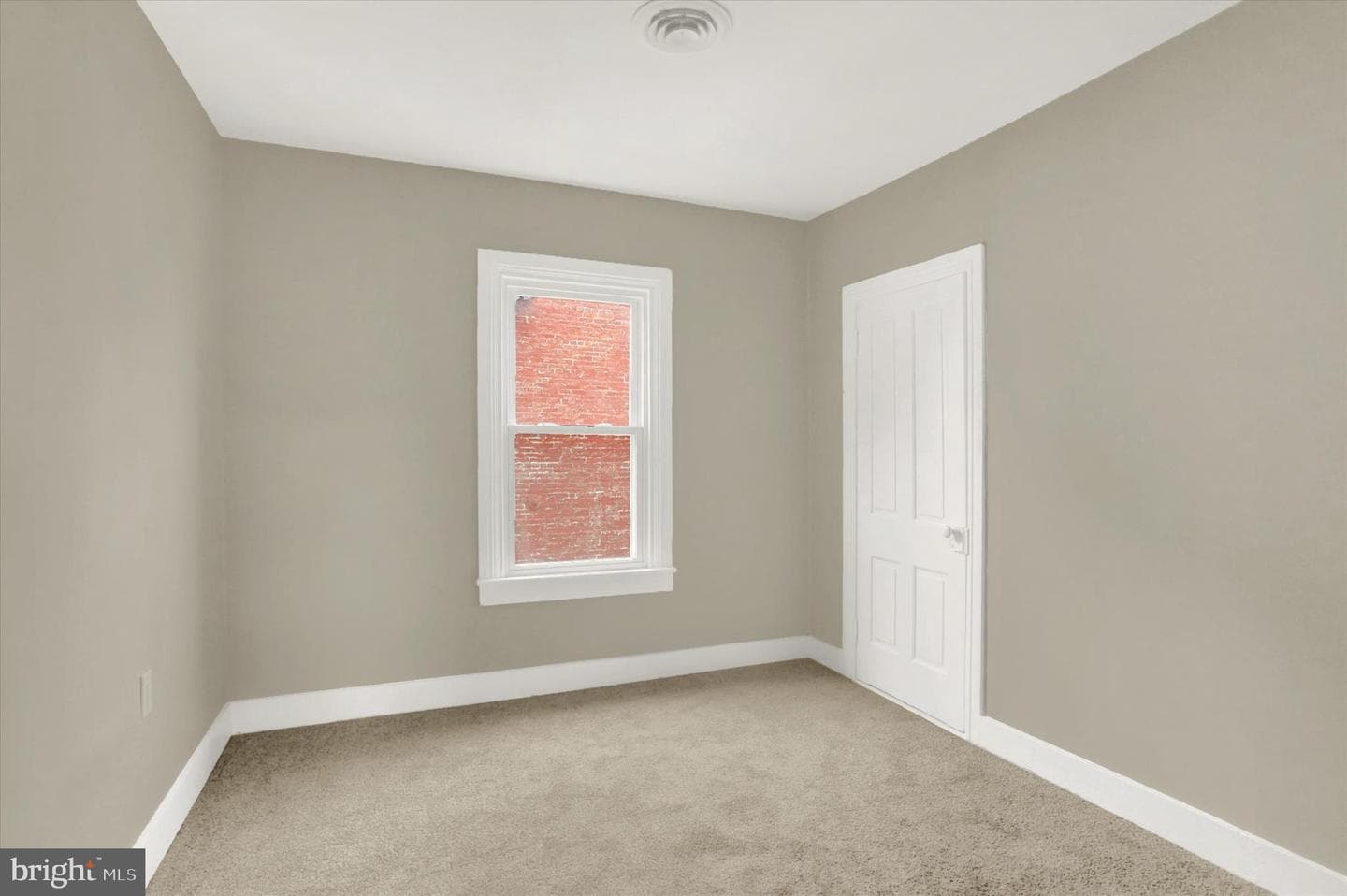 116 Hanover Street photo 31