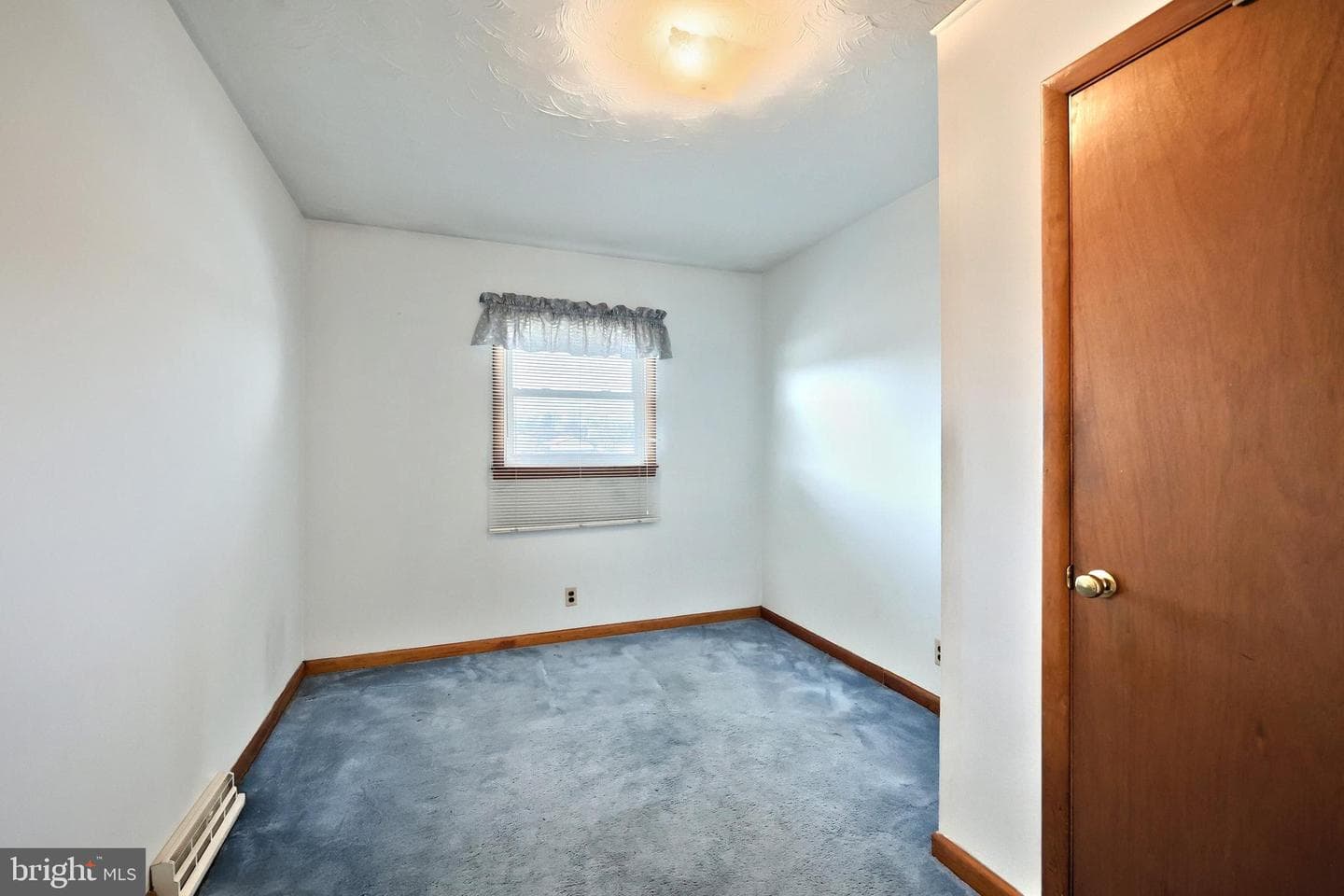 525 Bahns Mill Road photo 18