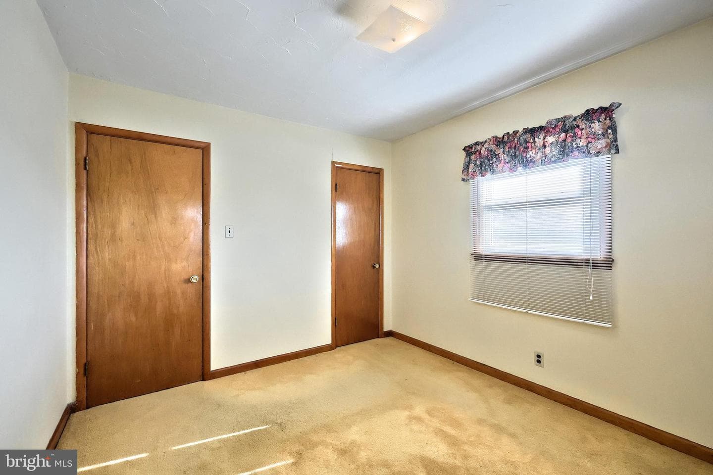 525 Bahns Mill Road photo 20