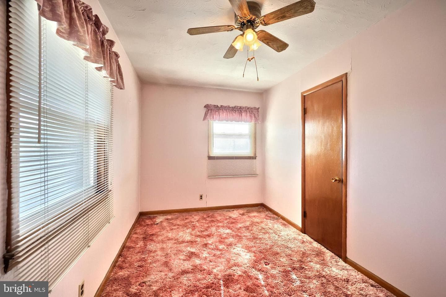 525 Bahns Mill Road photo 22