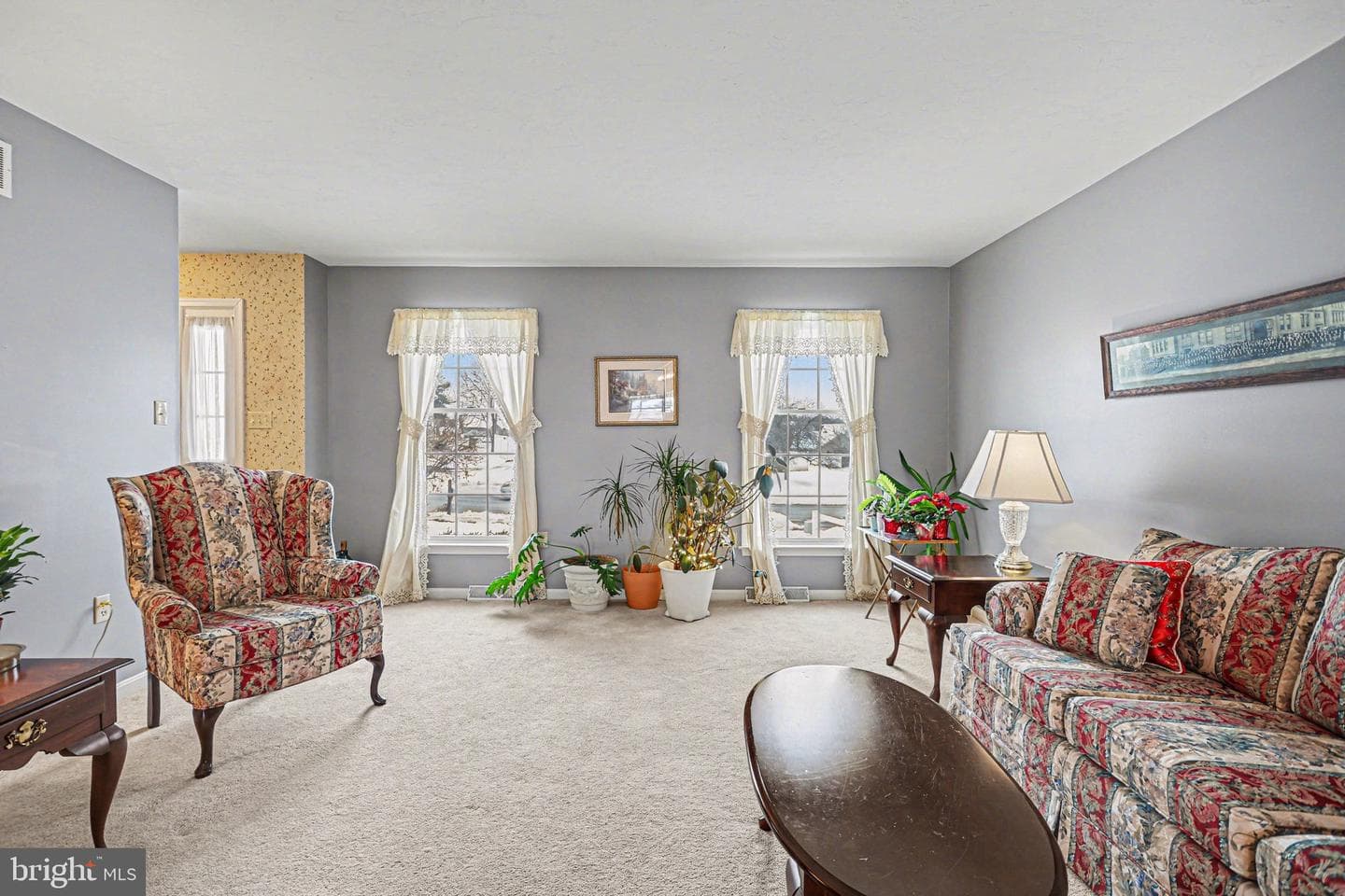 107 Summer House Lane photo 3
