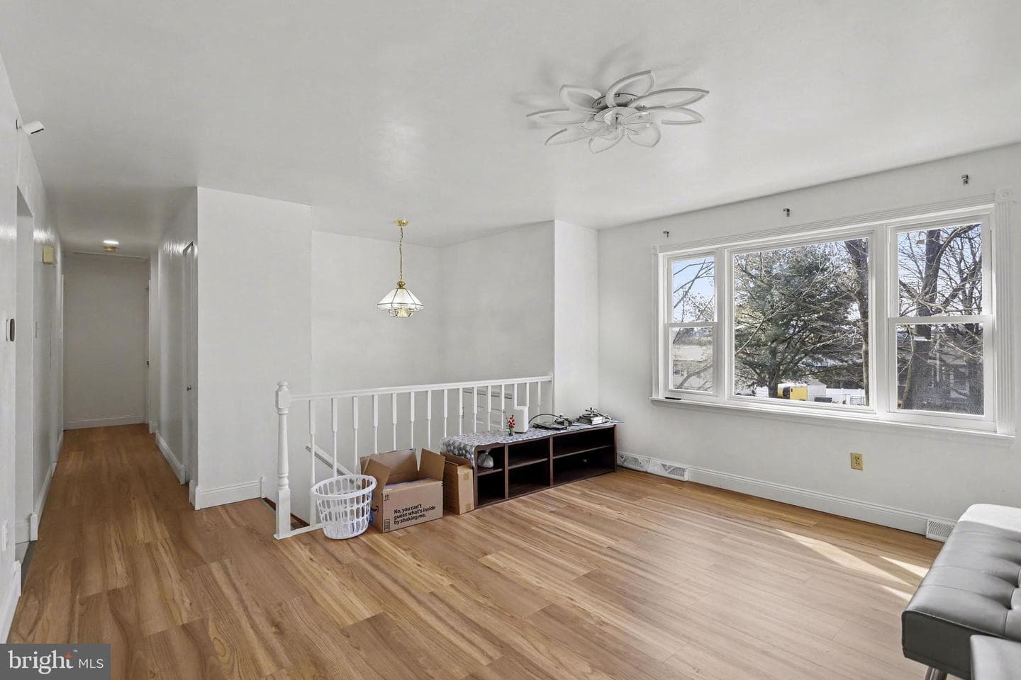 48 Colonial Drive photo 5
