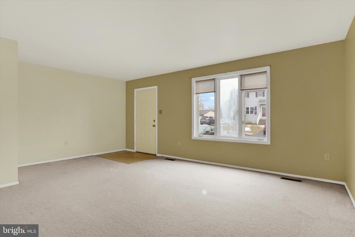 22 Persian Lilac Drive photo 4