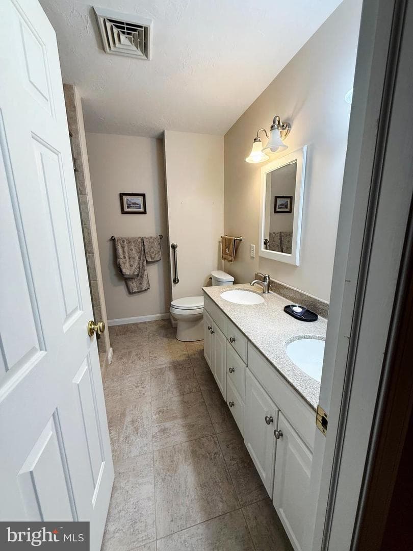 1383 Wellington Drive #b2 photo 20