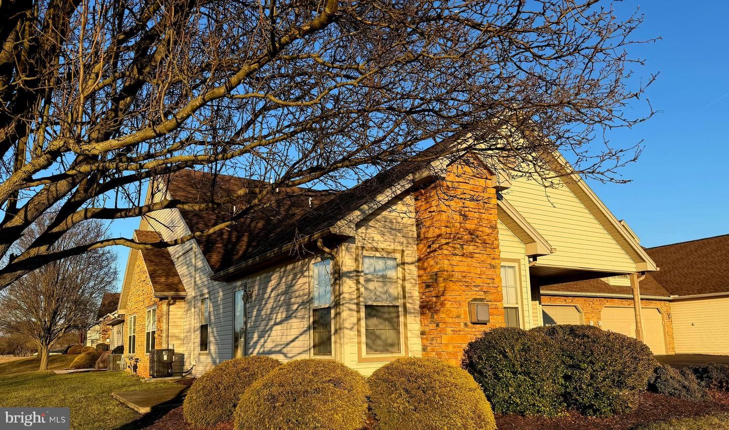 1383 Wellington Drive #b2 photo 4