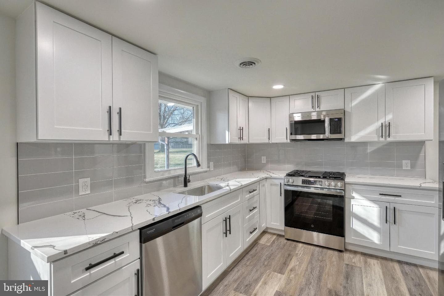 4081 Mulberry Lane photo 25