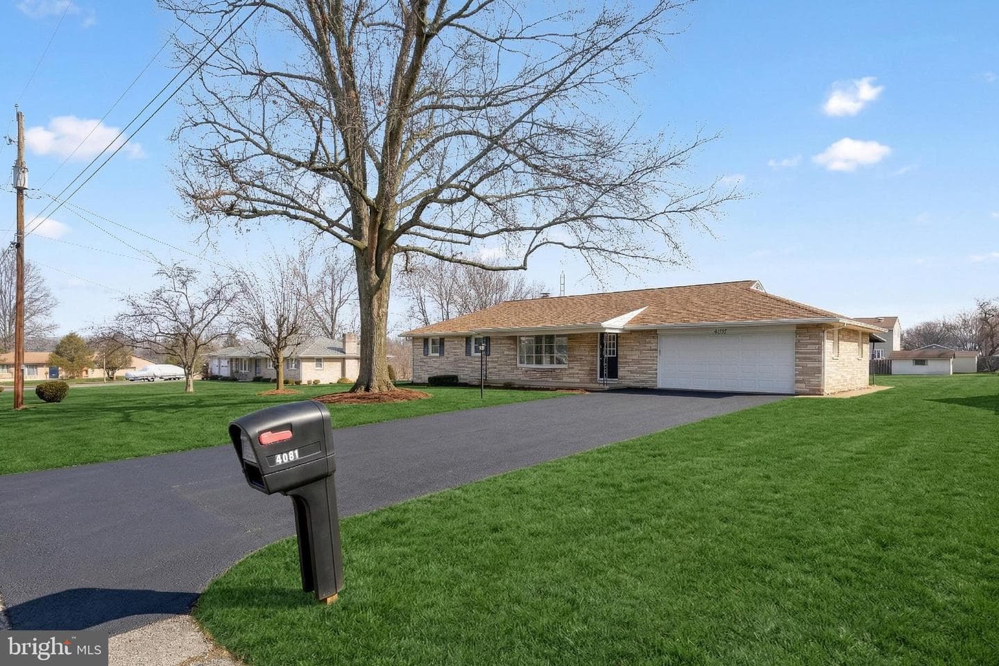 4081 Mulberry Lane photo 5