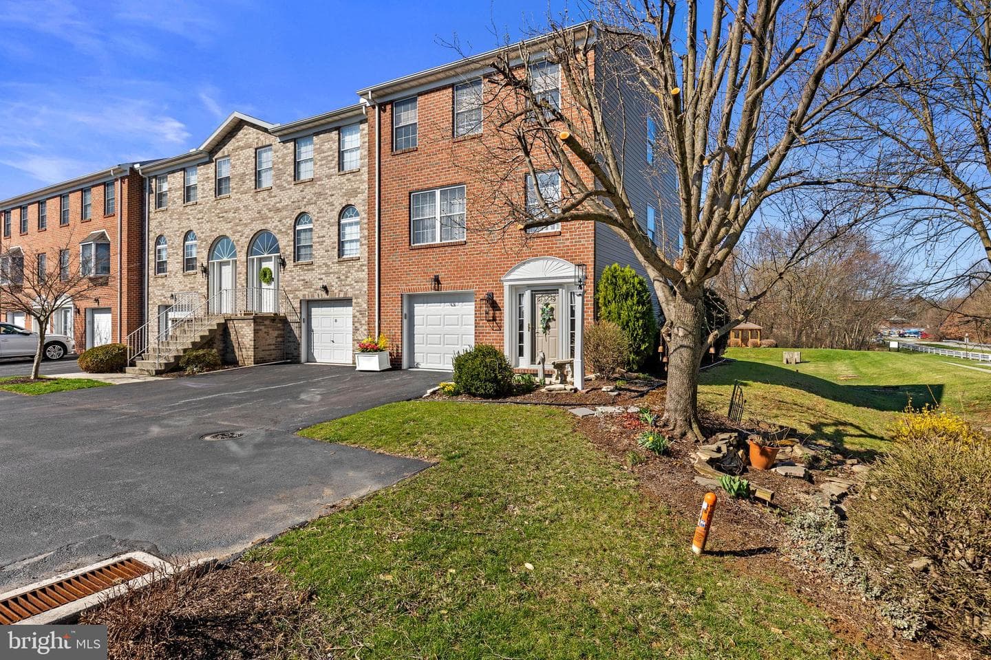 102 Lorenzo Court #102 photo 3