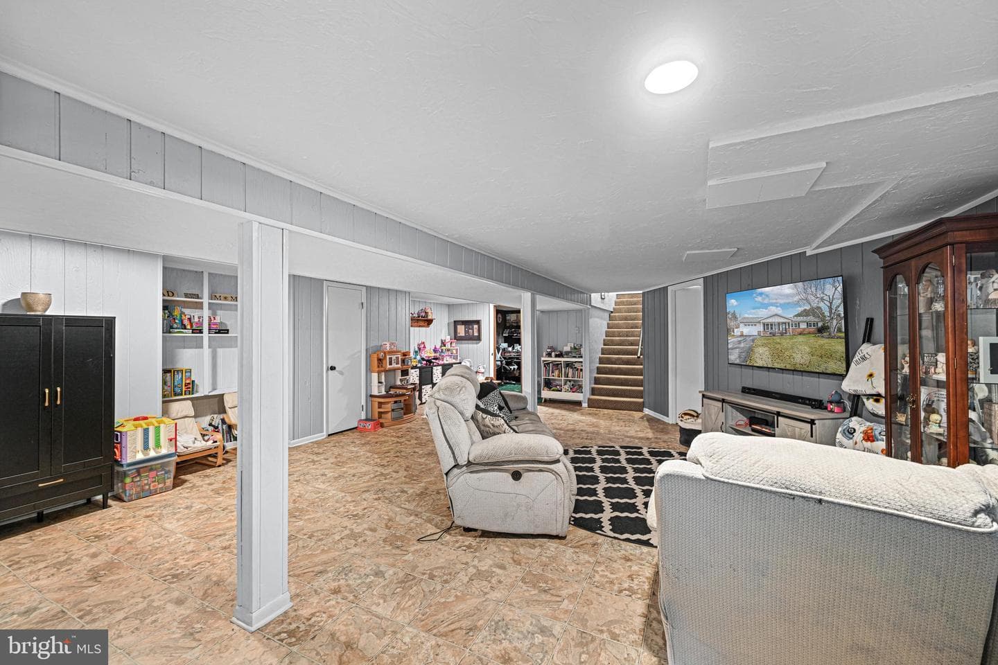 3541 Village Road photo 23