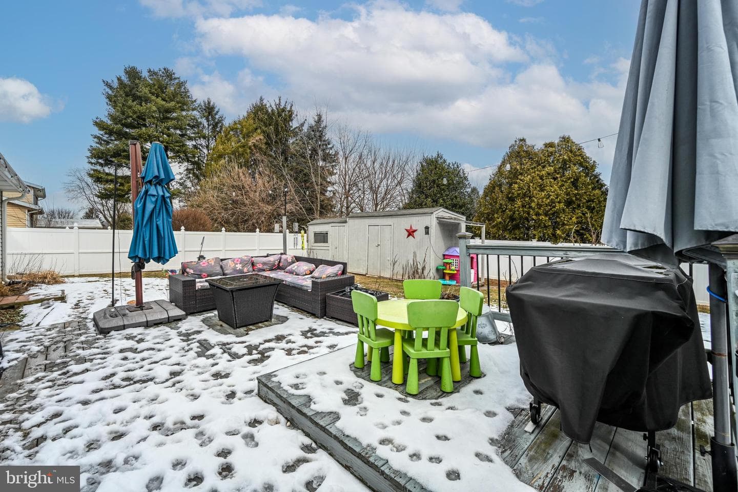 3541 Village Road photo 25