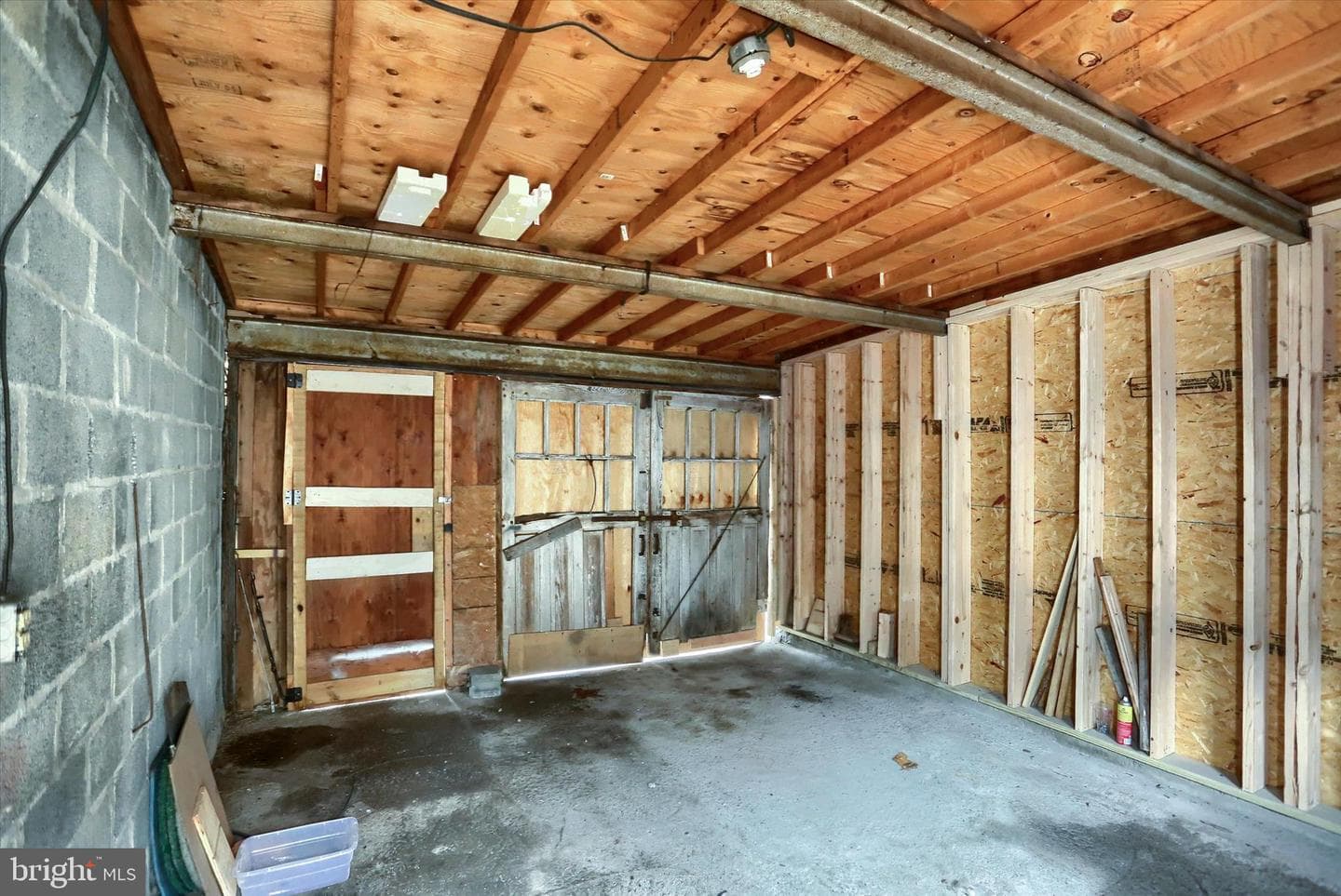 925 W College Avenue photo 29