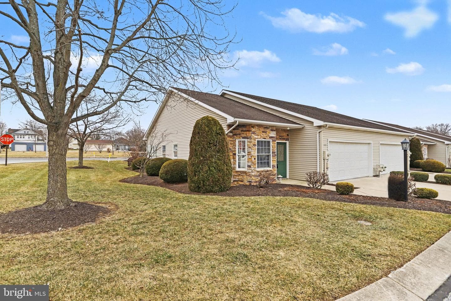 455 Parkview Lane photo 5
