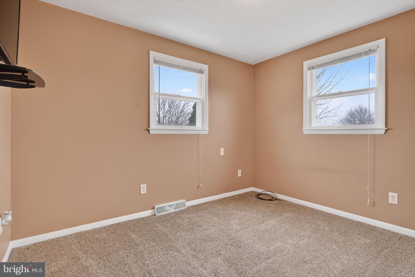 150 Yoe Drive photo 19