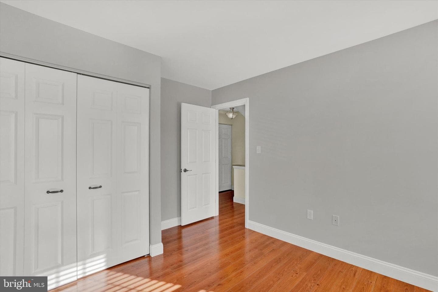 2859 Woodmont Drive photo 17
