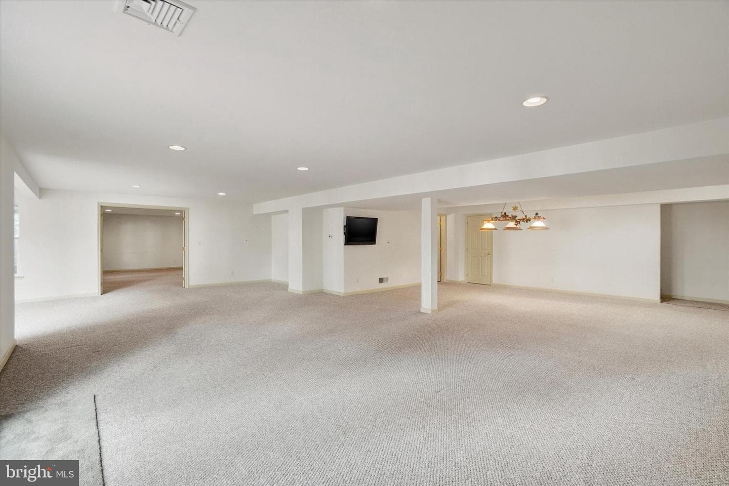 1216 Winding Oak Drive photo 27