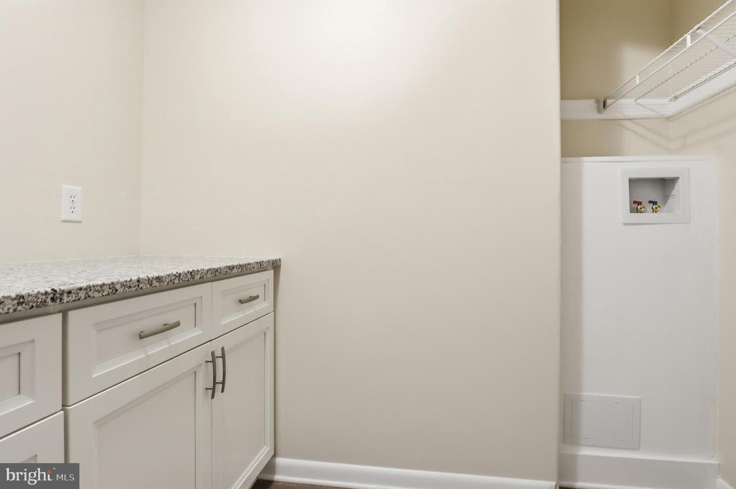2893 Sunset Drive photo 18