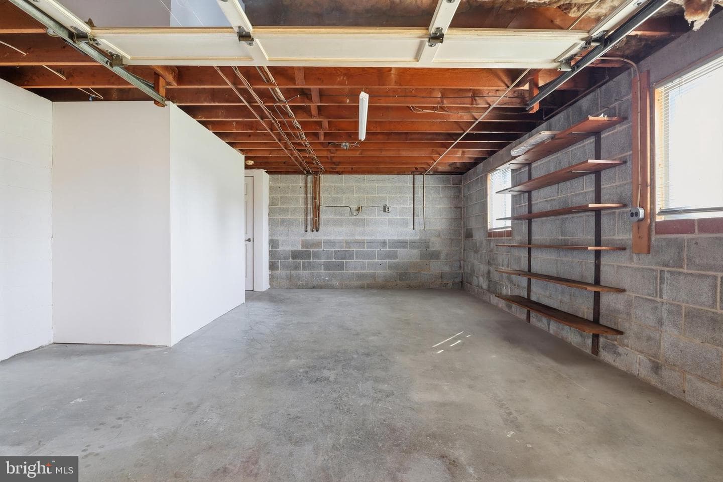 2893 Sunset Drive photo 36