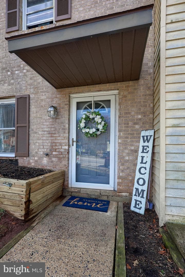 338 Juniper Drive photo 4