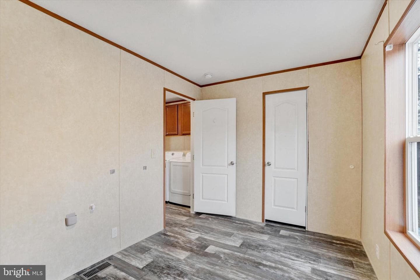 304 Brooklyn Drive photo 18