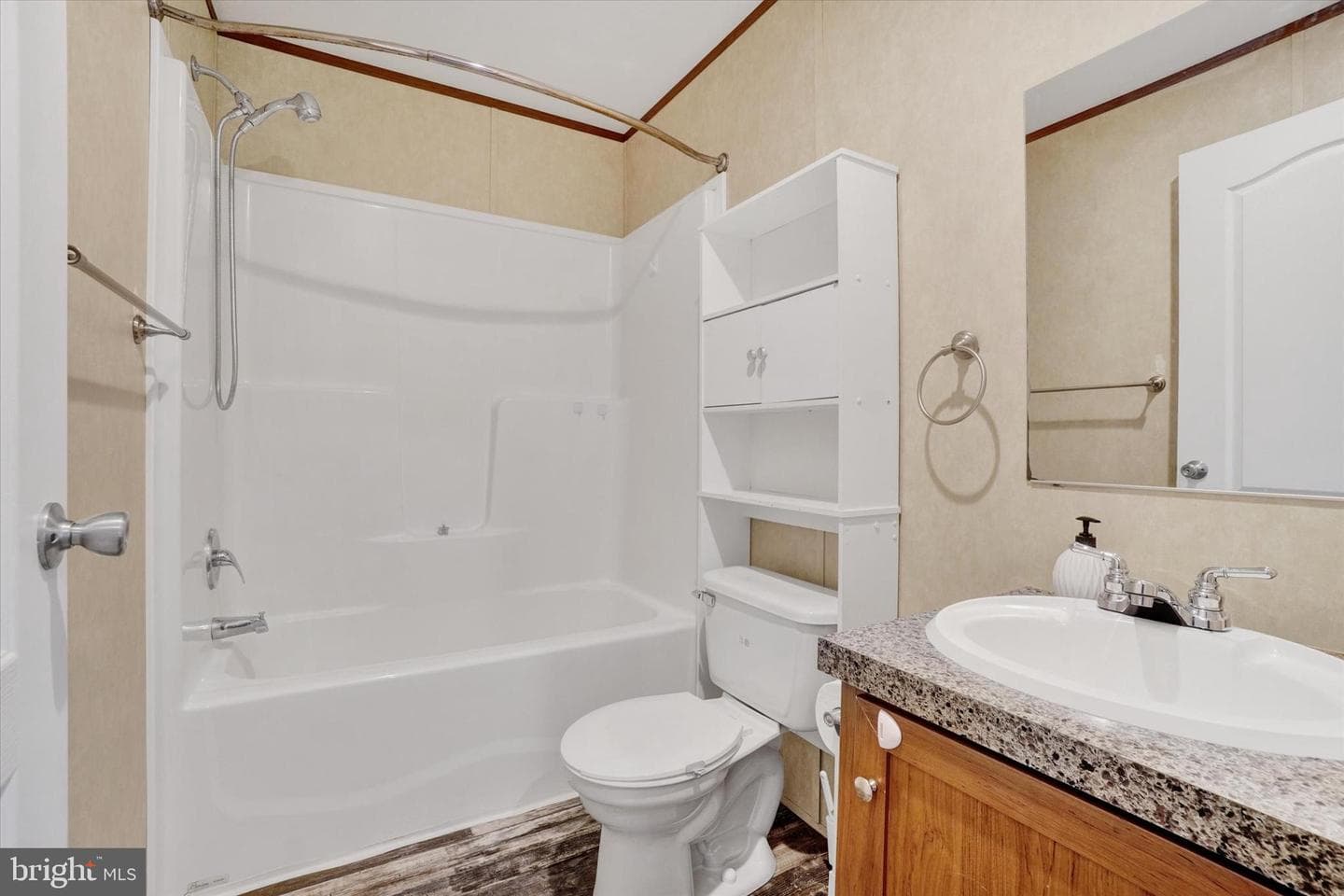 304 Brooklyn Drive photo 19
