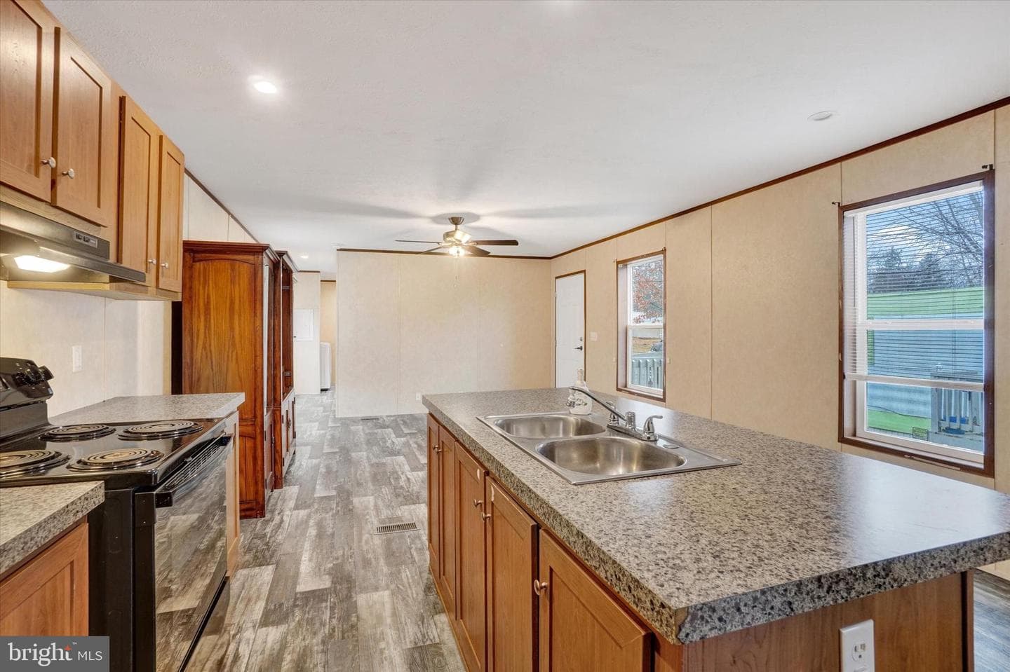 304 Brooklyn Drive photo 8