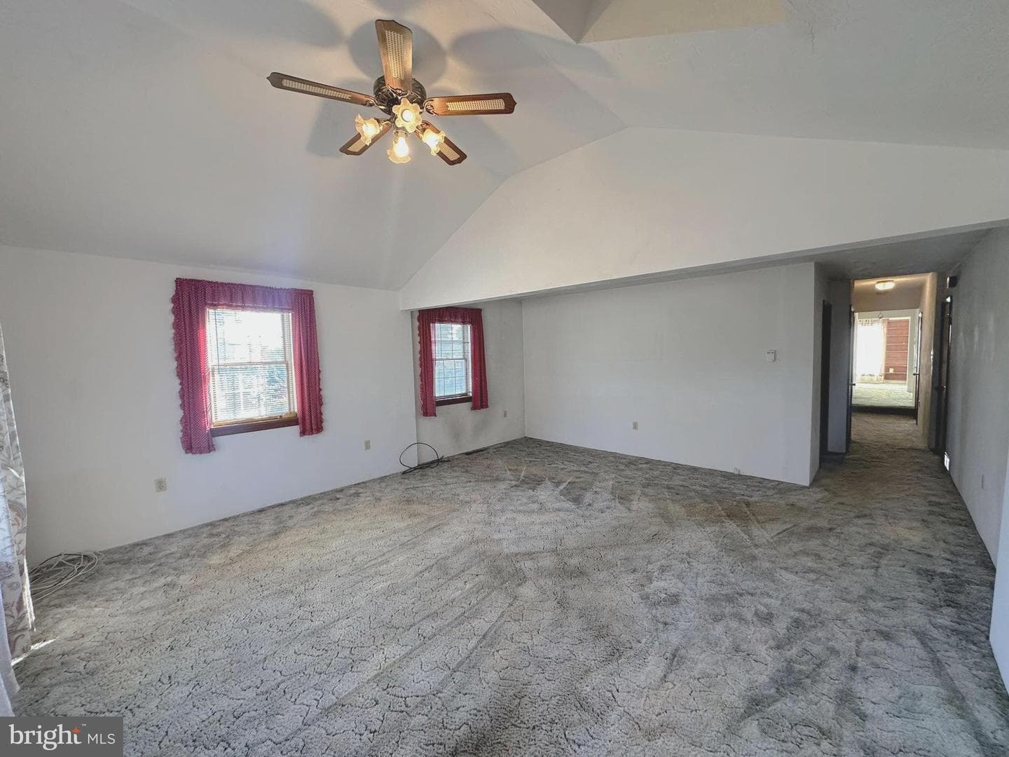 226 Moul Avenue photo 8