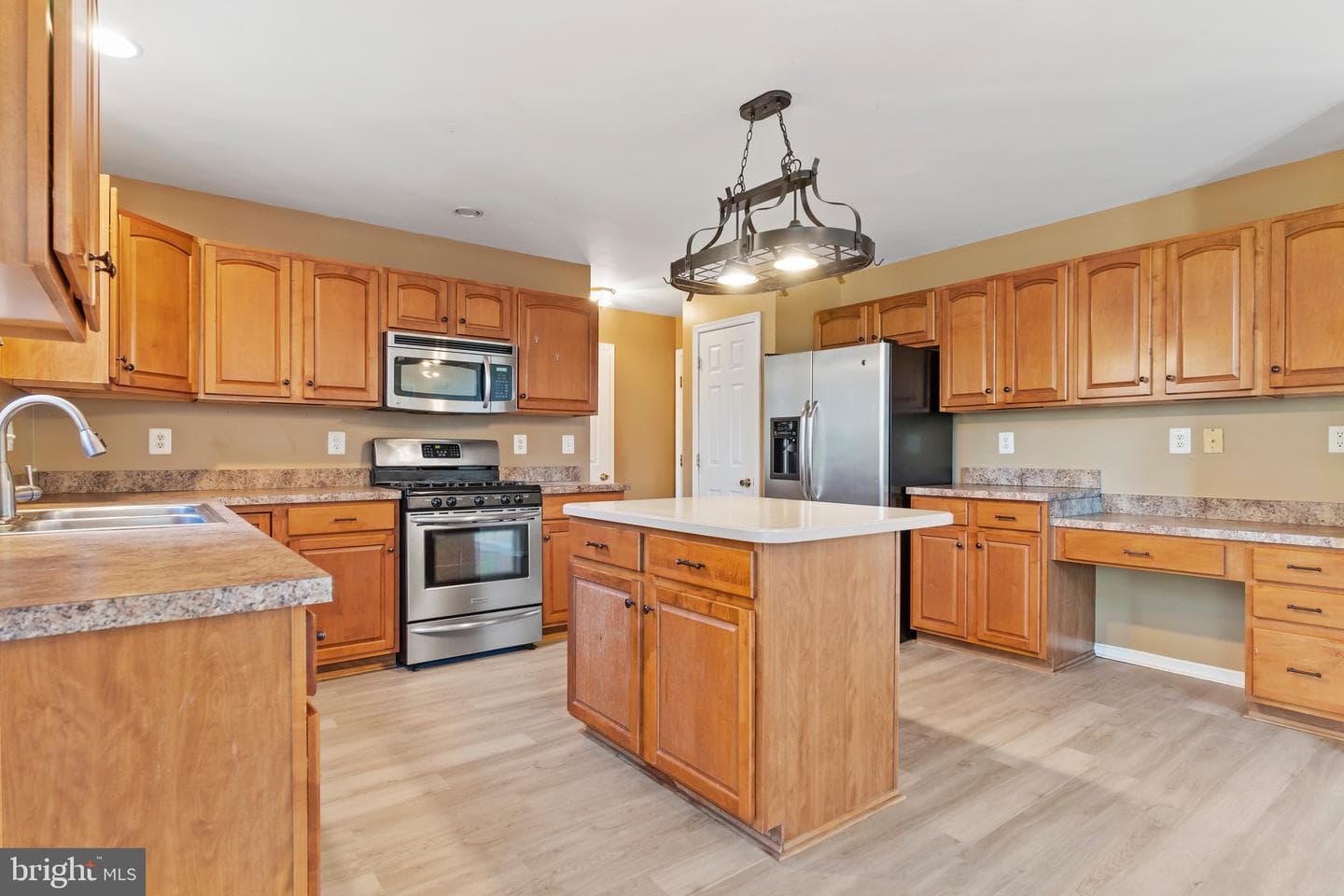 1660 Rosebrook Drive photo 12