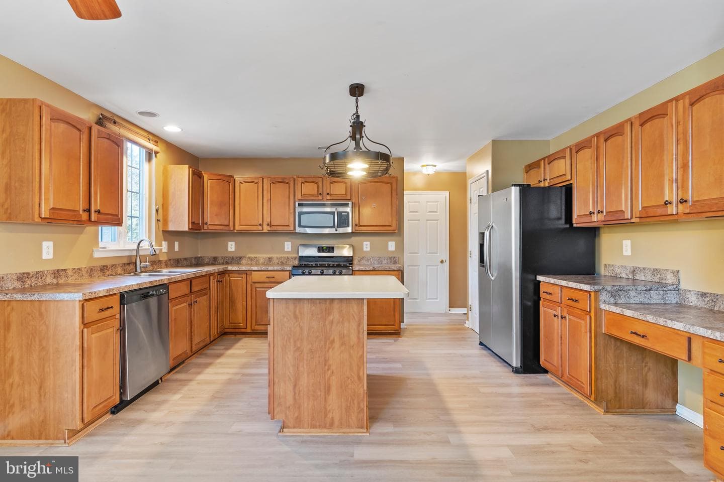 1660 Rosebrook Drive photo 13