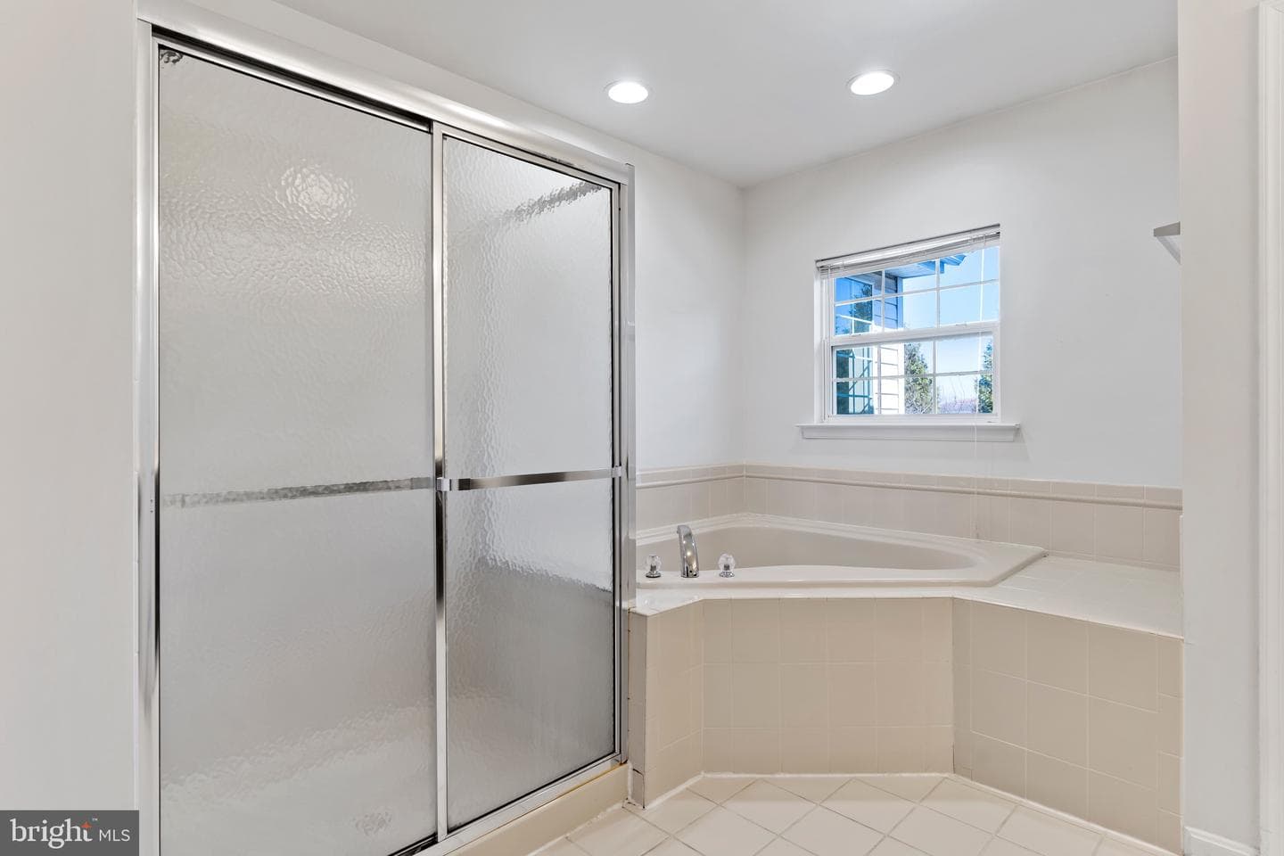 1660 Rosebrook Drive photo 24