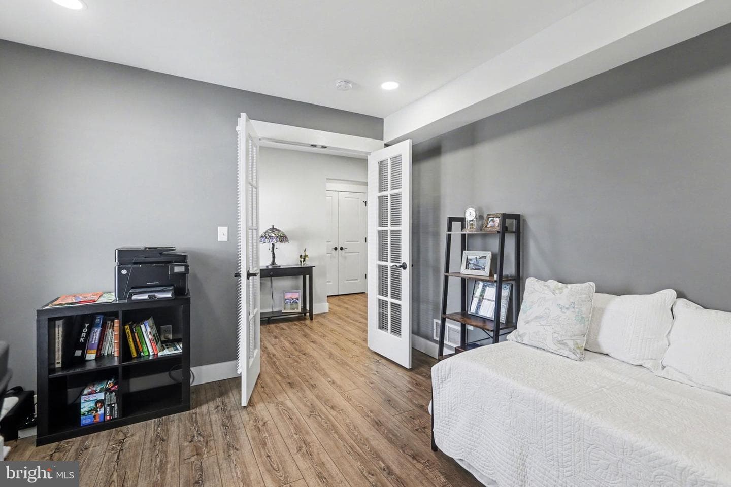 545 Pleasant View Road photo 16