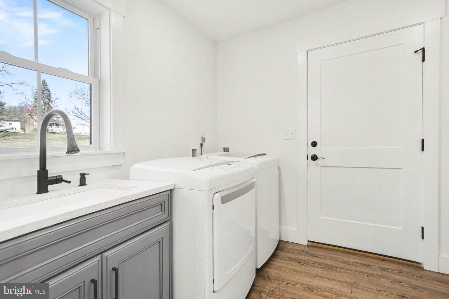 545 Pleasant View Road photo 25