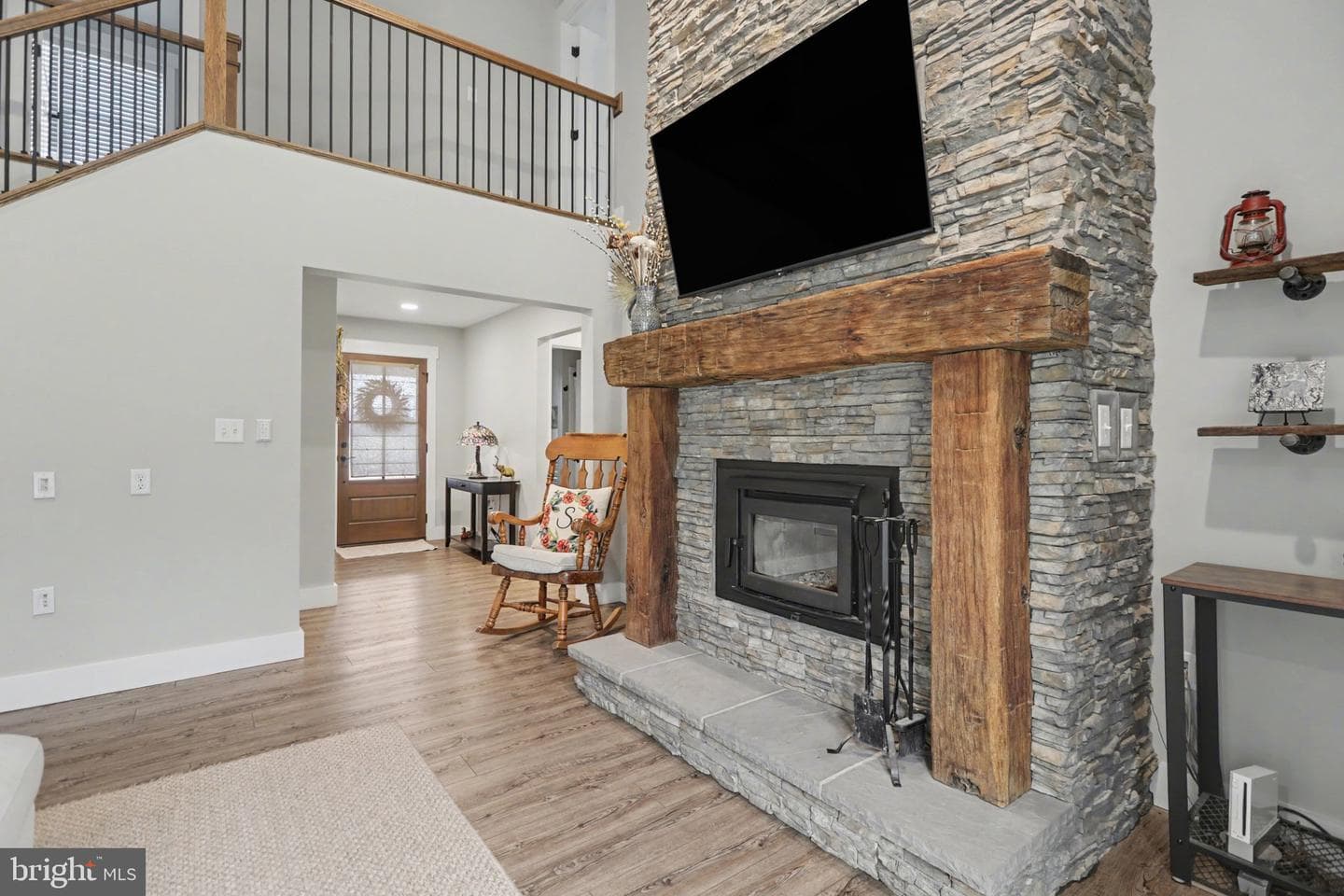 545 Pleasant View Road photo 9