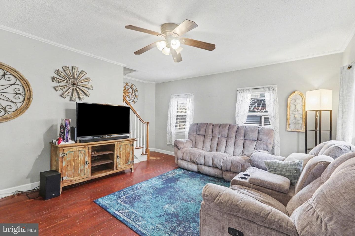 1330 Canterbury Lane photo 2