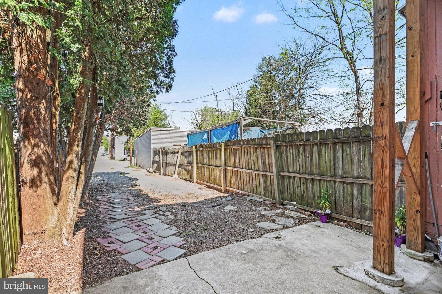 217 E Cottage Place photo 23