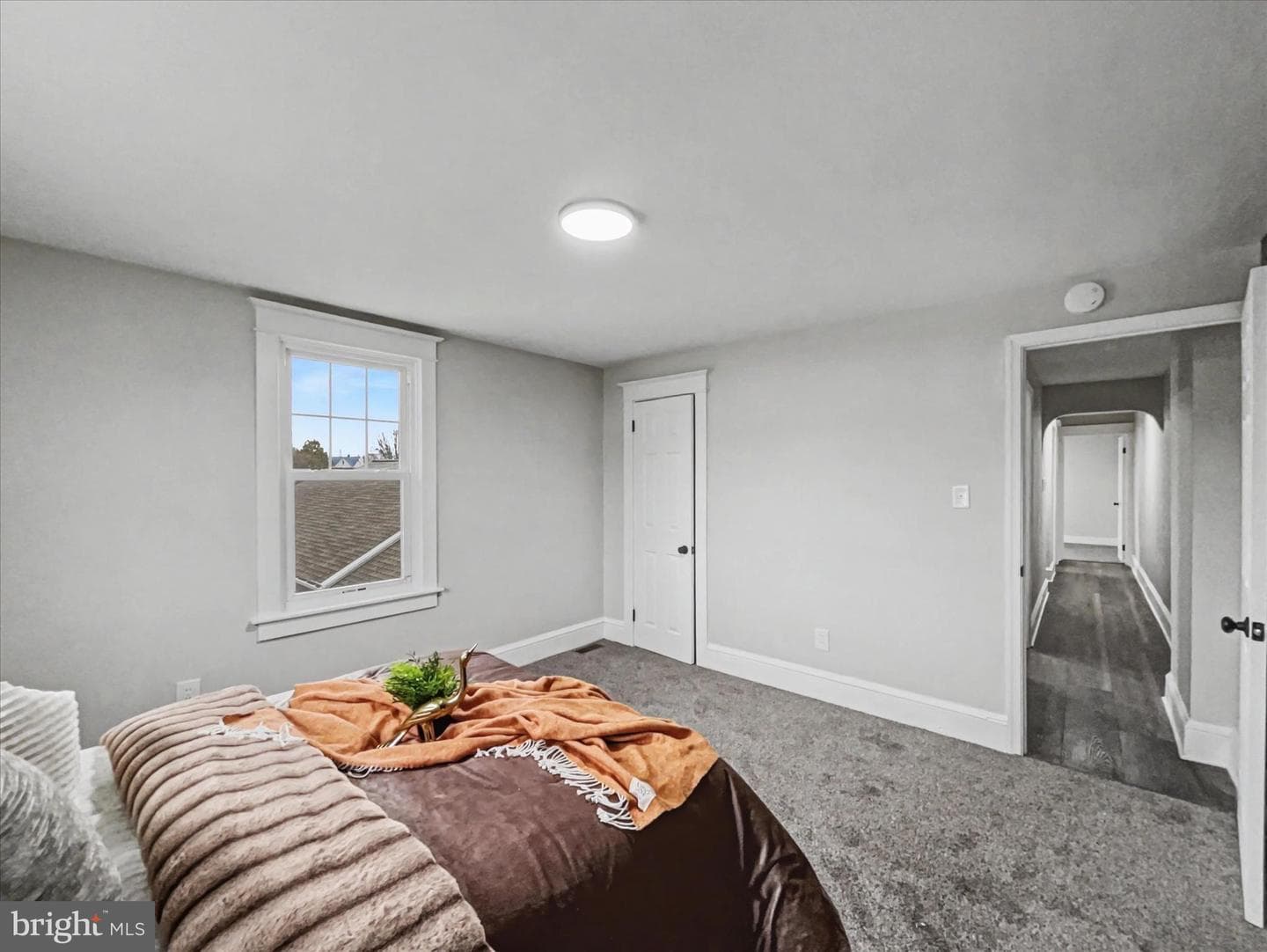 126 3rd St photo 17
